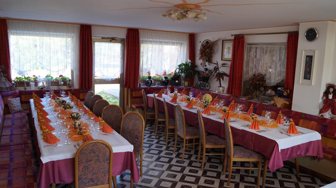 Hotel Roen Ruffre-Mendola Exterior photo